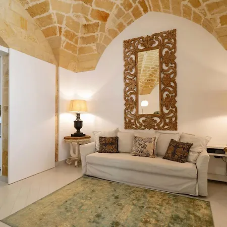 Apartment Casa Dei Nonni Di Via Idomeneo By Barbarhouse Lecce