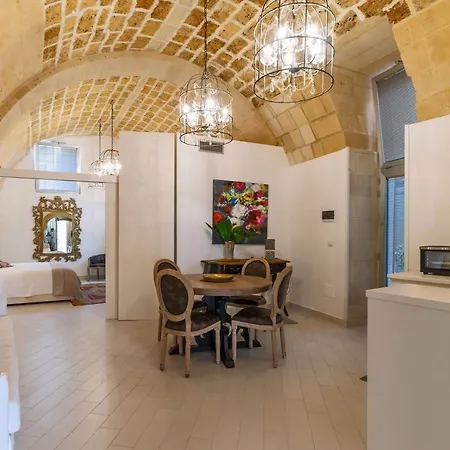 Casa Dei Nonni Di Via Idomeneo By Barbarhouse Apartment Lecce