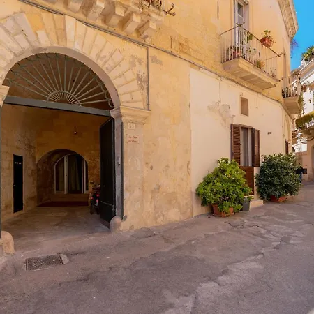 Casa Dei Nonni Di Via Idomeneo By Barbarhouse Lecce